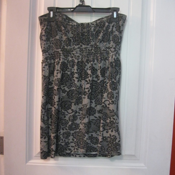 Billabong Strapless Mini Dress - Picture 6 of 7